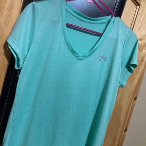 Under Armour Top